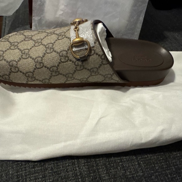 Gucci Red Shoe Box - Picture 1 of 10